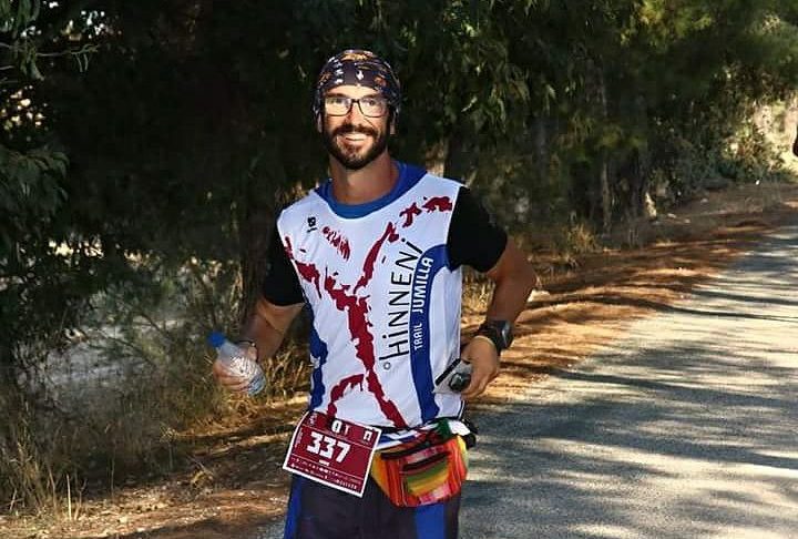 Vázquez completa los 90 Km Camino de la Cruz