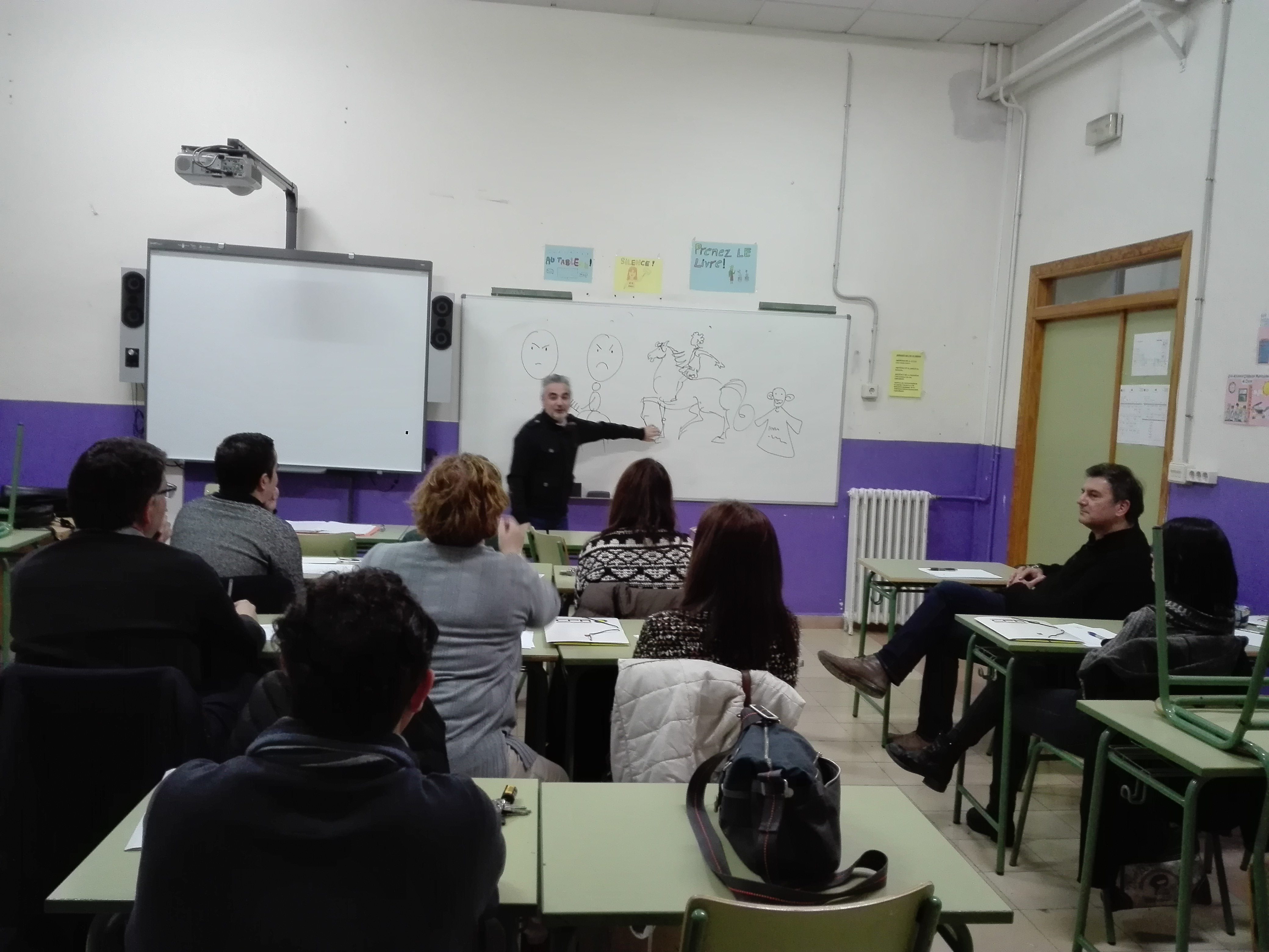 Los profesores del Arzobispo Lozano asisten al seminario de “Metodología Visual Thinking”