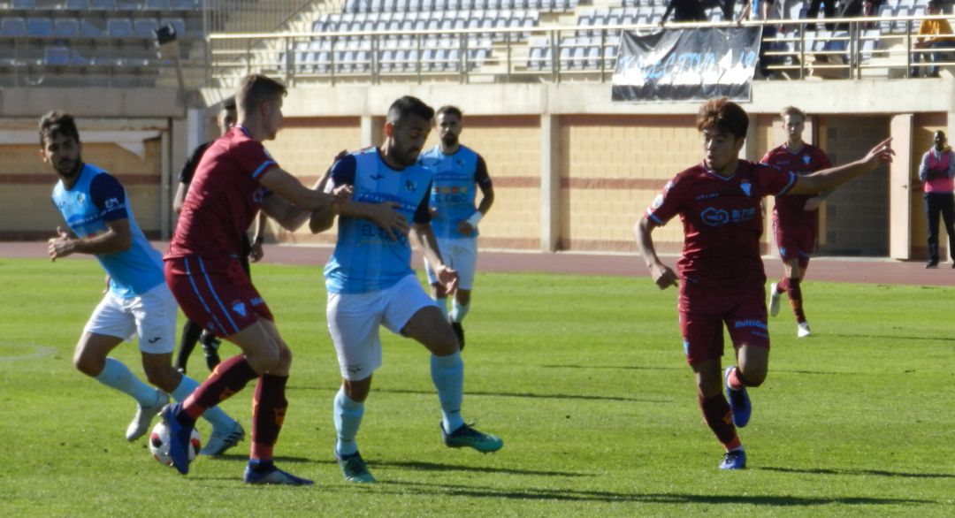 El FC Jumilla remonta en El Ejido con un Donovan Wilson estelar (2-2)