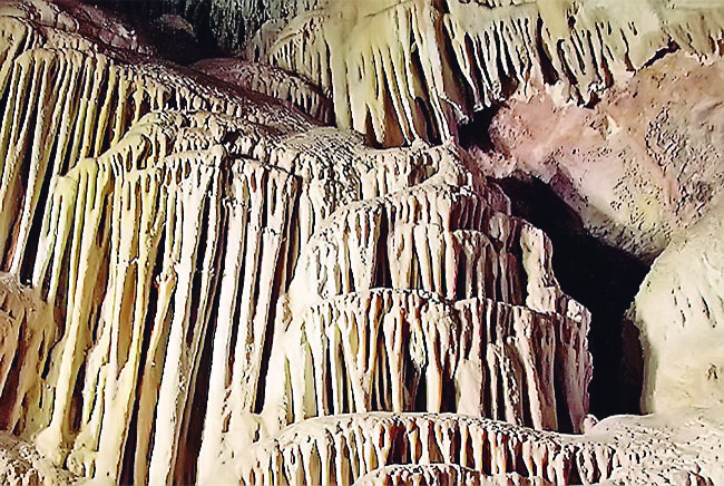 Cultura declara Bien Catalogado el yacimiento Cueva del Portichuelo