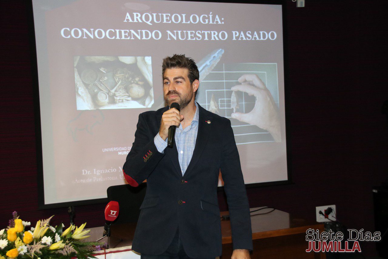 Una conferencia en streaming sirvió para inaugurar el curso en el Instituto Infanta Elena