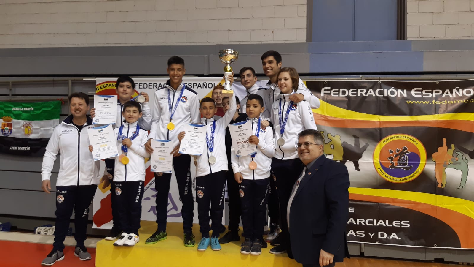 Cinco metales para el taekwondo jumillano en el Open de Murcia