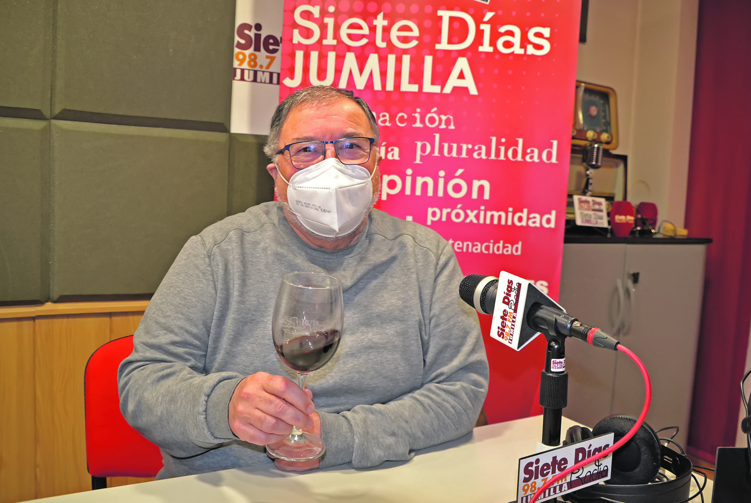 Los viernes en Siete Días Radio «Nos vamos de vinos con Diego Cutillas»