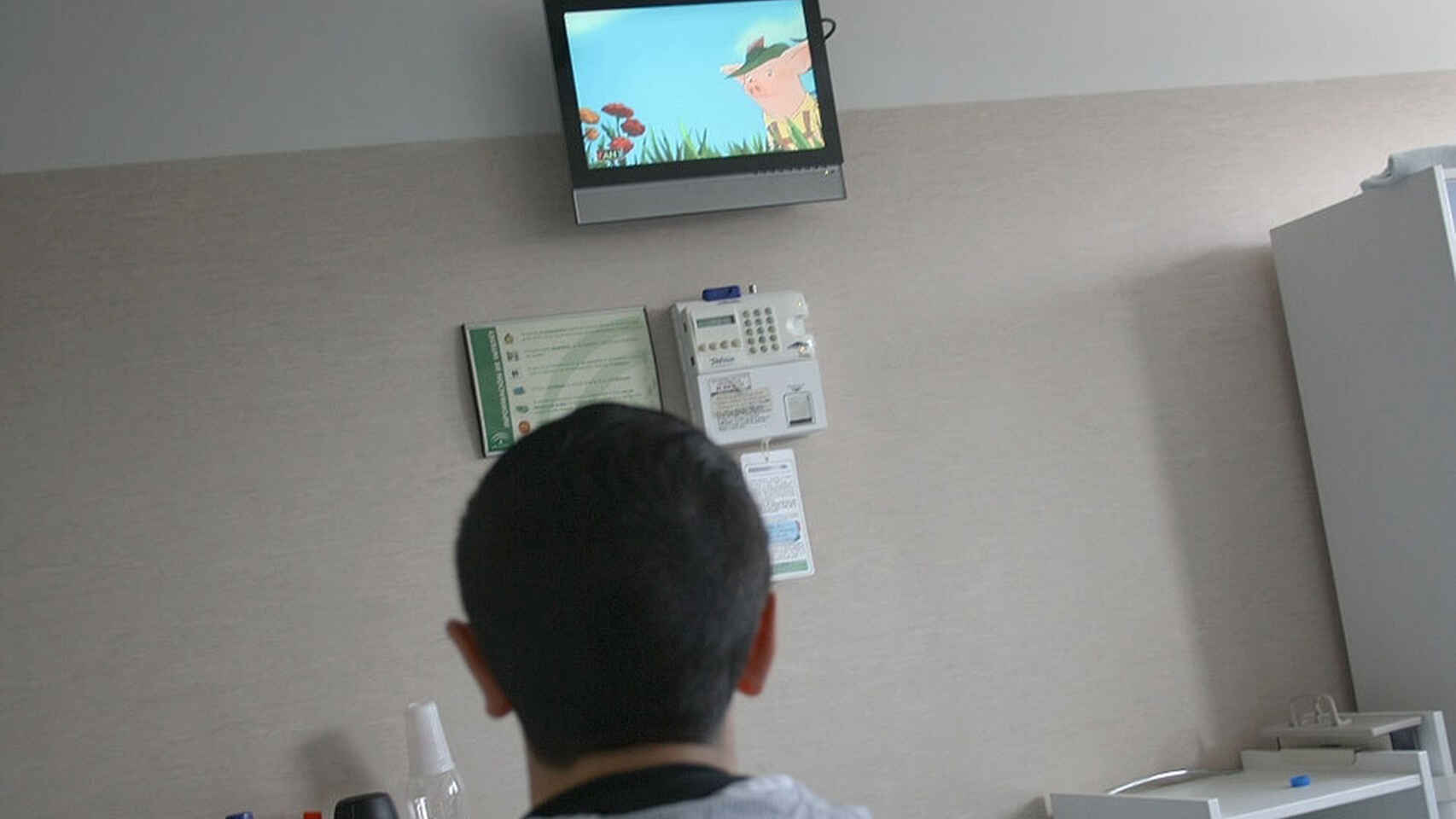La televisión vuelve a ser de pago en los hospitales
