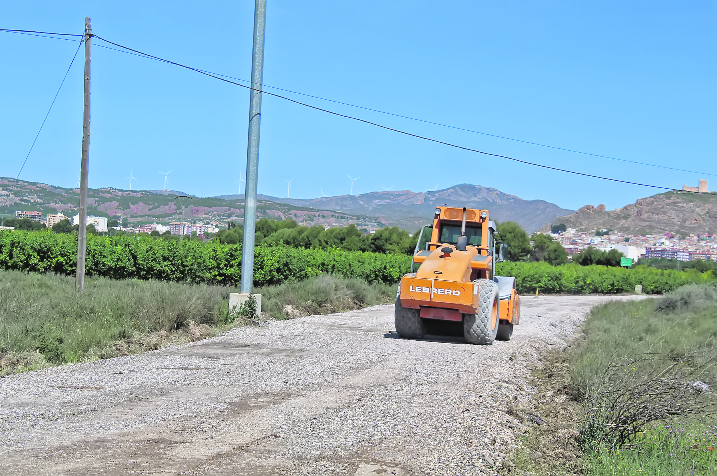 En el término municipal se ejecuta el arreglo de seis caminos rurales