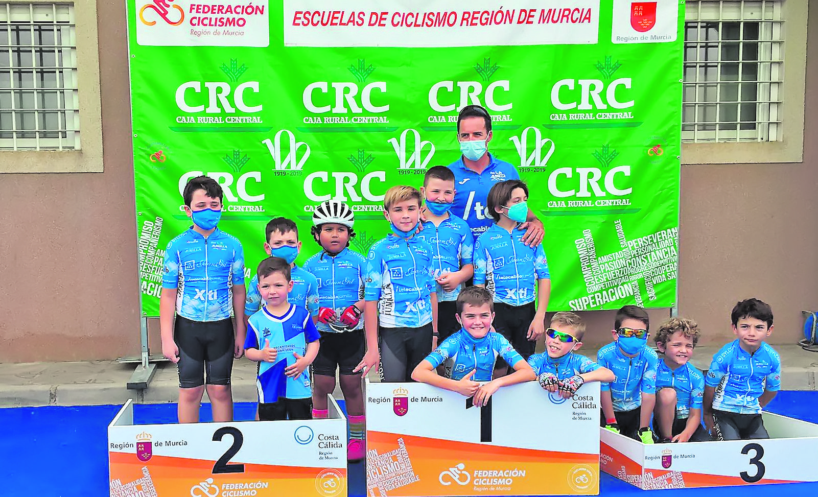 Miembros de la Escuela de Ciclismo se traen siete trofeos de Alcantarilla