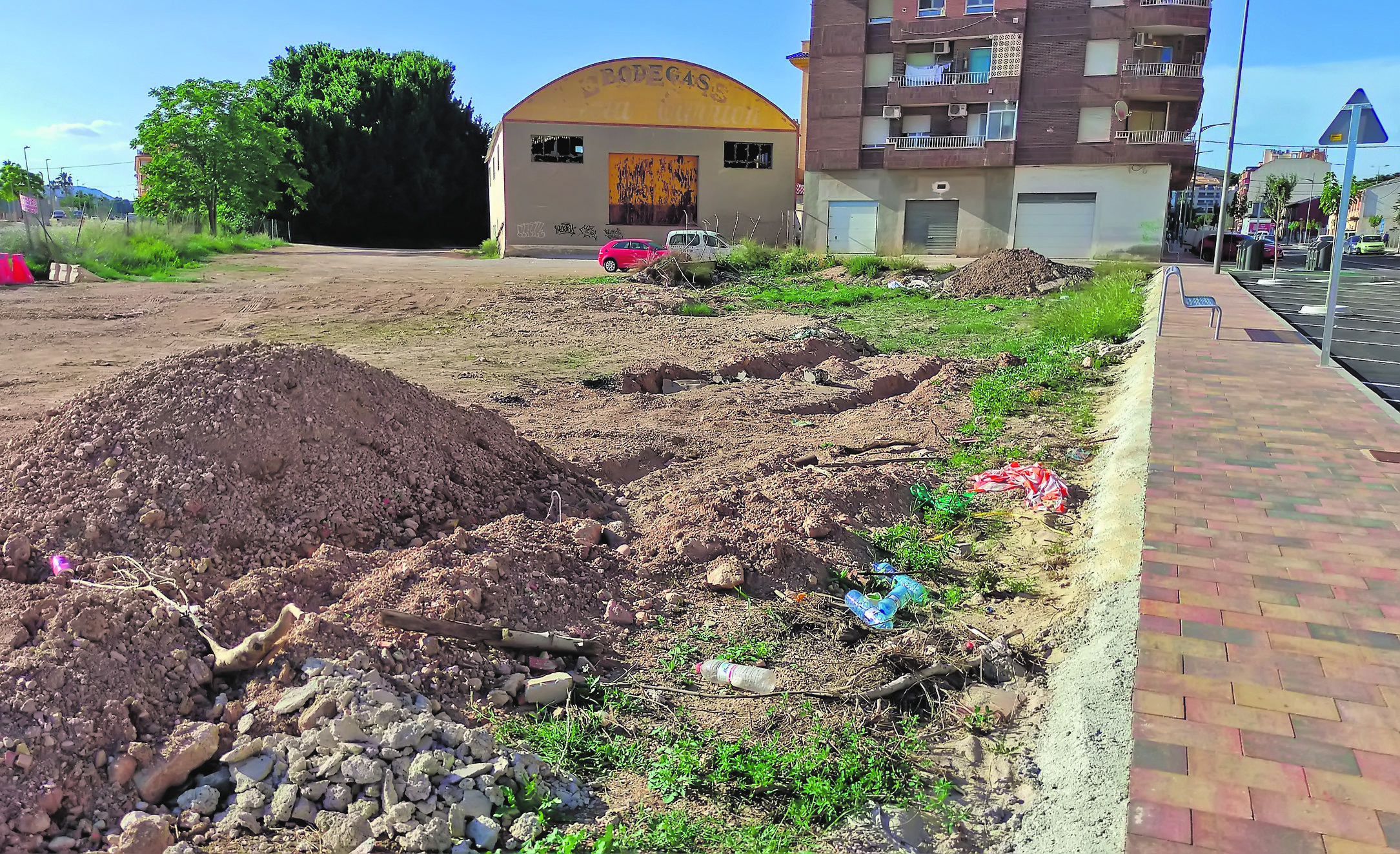 IU-Verdes califica de “mediocre” la ejecución de la obra en Avenida de la Asunción