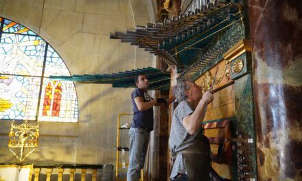 Desmottes finaliza la 3ª fase de restauración del órgano con 208 tubos de trompetería horizontal