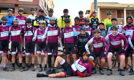 Una veintena de ciclistas del Íberos Bike Club llevan a cabo una ruta por la parte noreste del término
