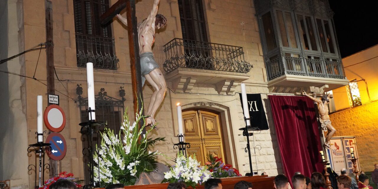 El Solemne Vía Crucis da por comenzada la mejor versión de Semana Santa que se espera de Jumilla