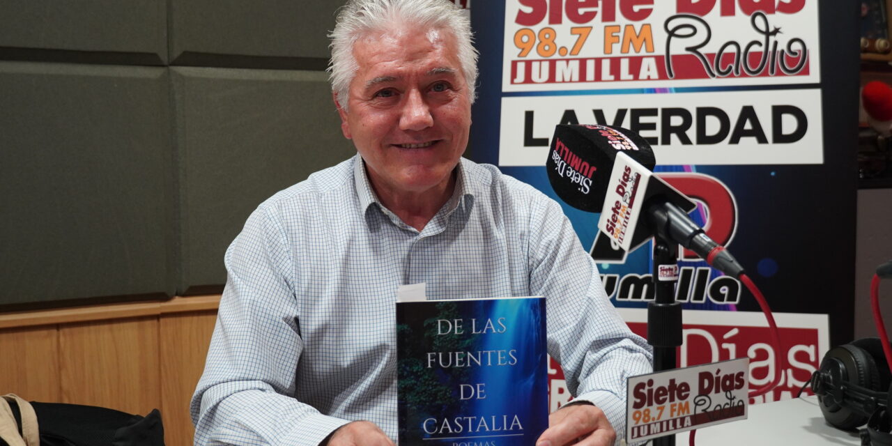 Alfonso Ortega publica su primer libro de poemas ‘De las fuentes de Castalia’