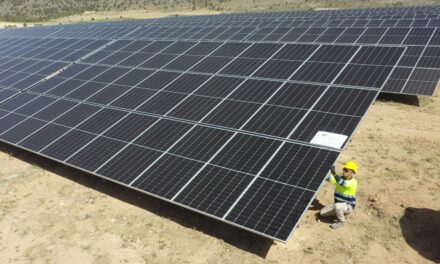 Iberdrola construye en el Altiplano su primera planta fotovoltaica en la Región