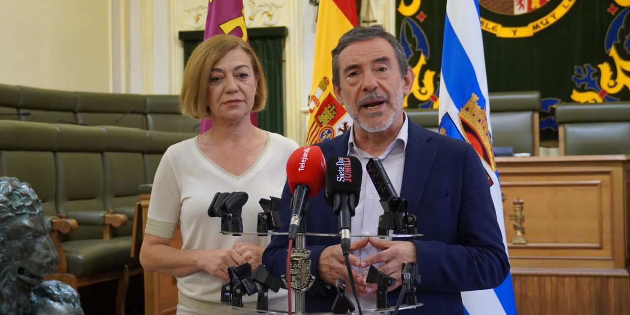 El delegado del Gobierno de España coordina con Jumilla el dispositivo de seguridad para la Feria y Fiestas