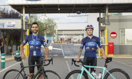 El ciclista Francisco Lozano realiza un reto solidario desde Valencia a Colonia