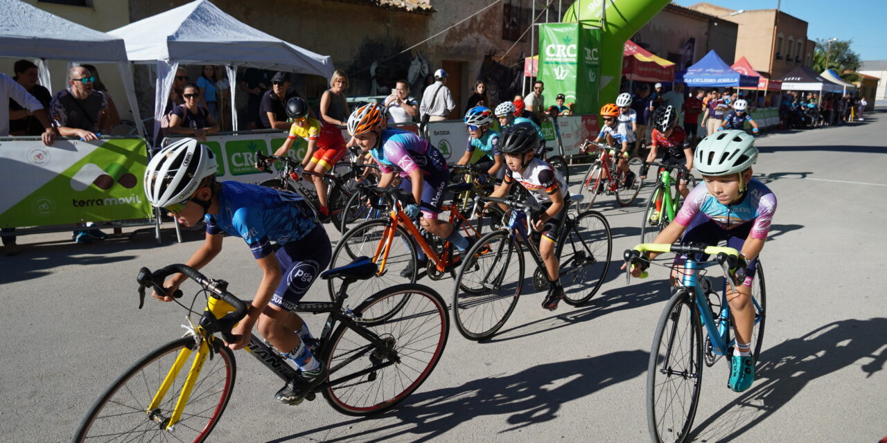 Cerca de 150 jóvenes ciclistas se dieron cita en el V Trofeo de Escuelas celebrado en La Alquería