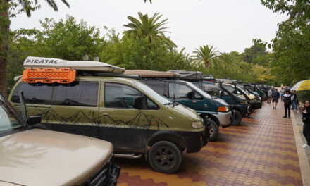 La Quedada Anual del Club Delica Camper reúne en Jumilla a cerca de 50 vehículos
