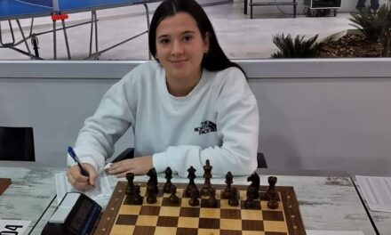 Elena Rodríguez gana, en Sub 16, el XI Open Roquetas de Mar