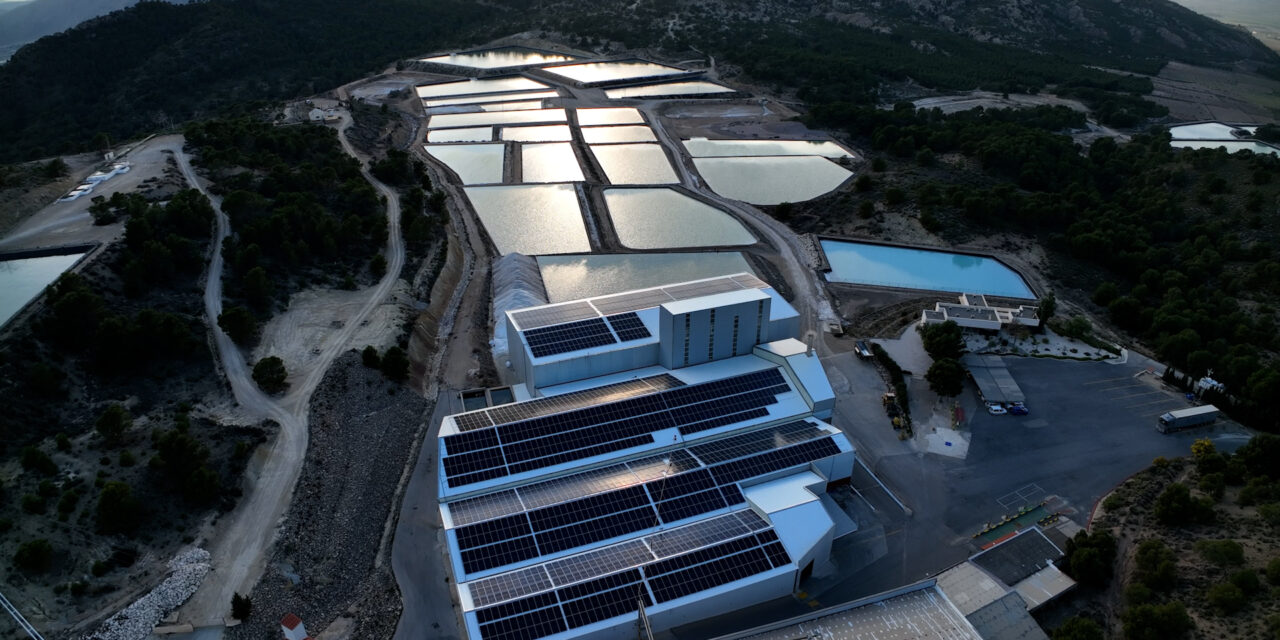 La empresa Jumsal se conecta al sol e instala sistemas fotovoltaicos de 5 MW