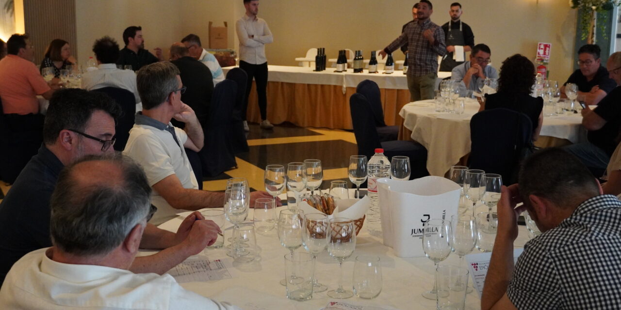 La Asociación Murciana de Enólogos celebra un seminario con el objetivo de mejorar la calidad final de los vinos
