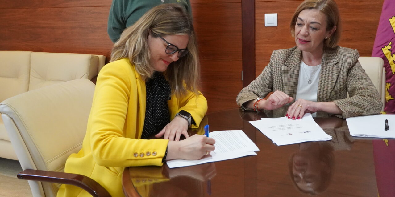 El Ayuntamiento firma con AJE un convenio de colaboración para jóvenes empresarios
