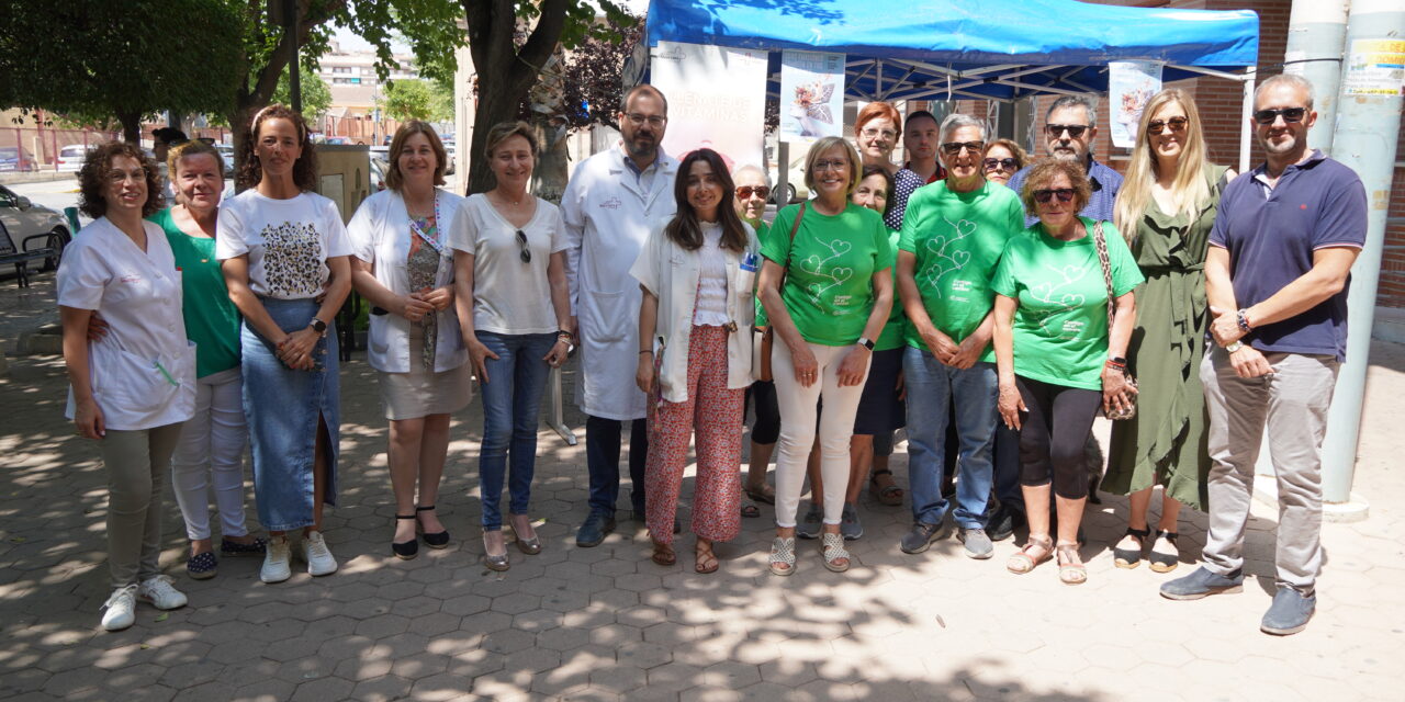 La Junta Local de la AECC y el personal sanitario conmemoran el Día Mundial Sin Tabaco
