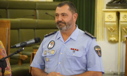 El subinspector de la Policía Local Salvador Gómez Iniesta se jubila tras 31 años al servicio de Jumilla