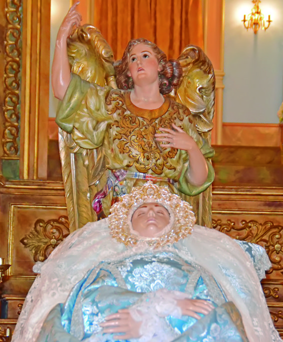 La Cofradía de la Patrona la Virgen de la Asunción informa de los oficios eucarísticos que se celebrarán este mes de mayo