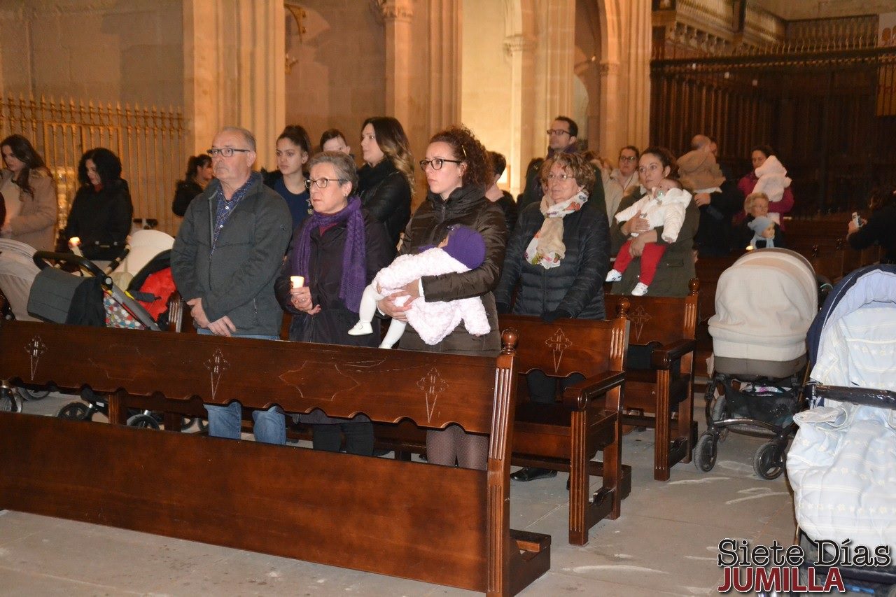 El párroco de Santiago  invita a las familias a la Candelaria