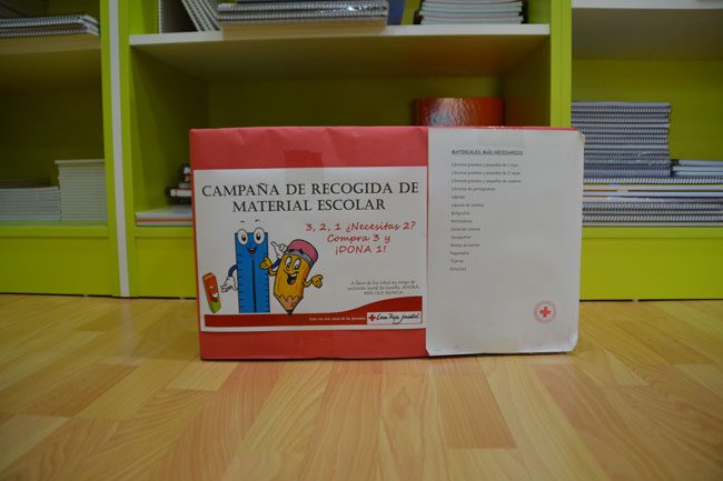 Cruz Roja recoge material escolar a través de las librerías de Jumilla