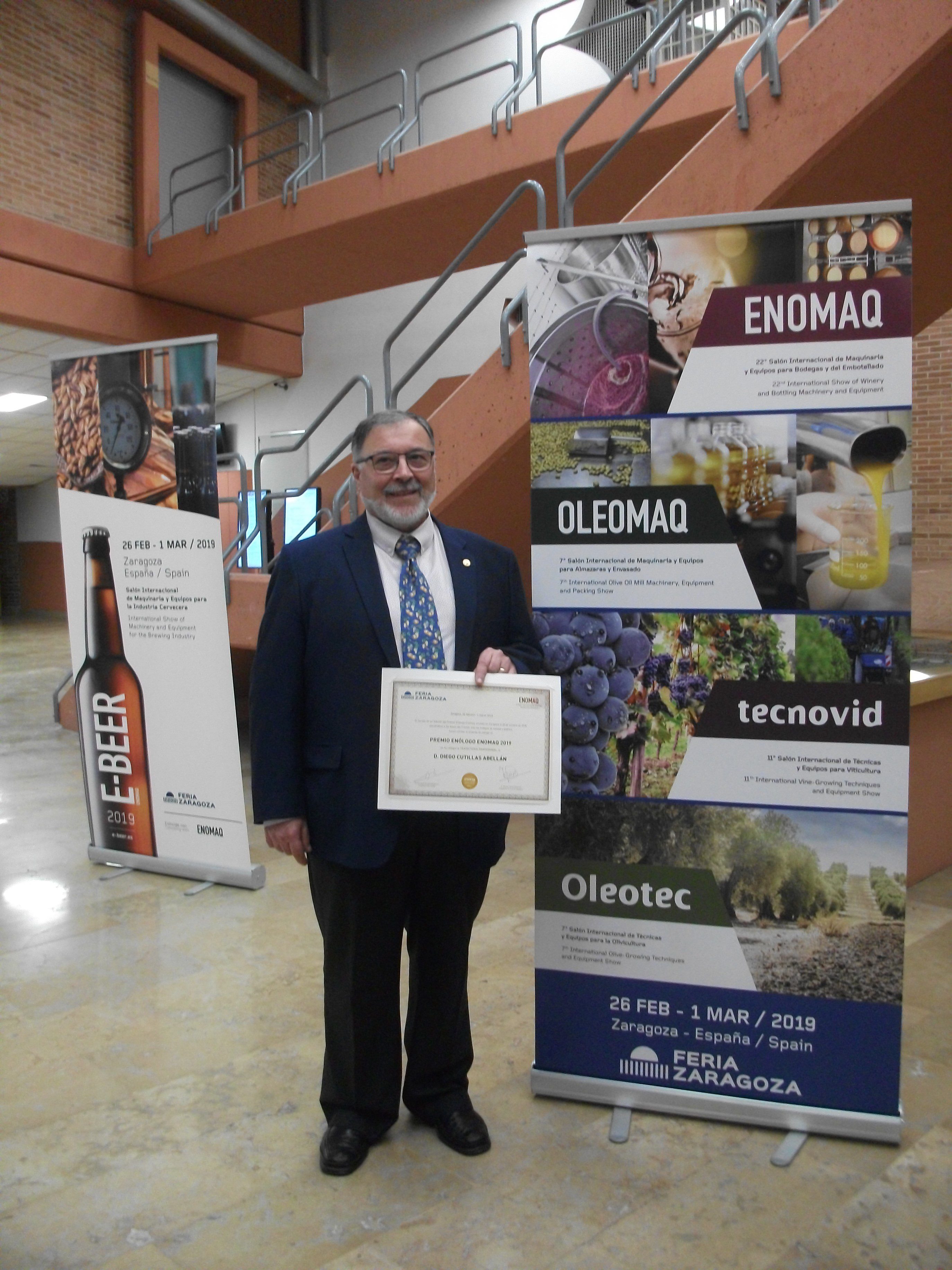 Diego Cutillas recibe el Premio Enólogo ENOMAQ 2019