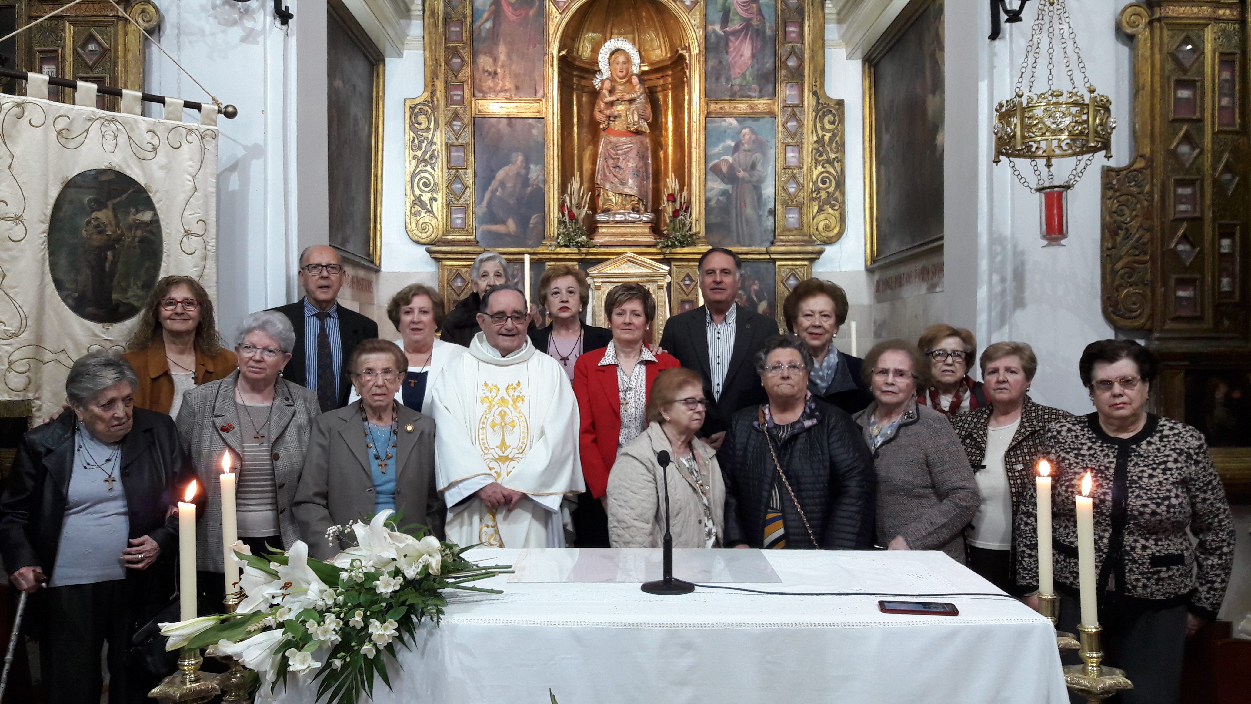 Fina Martínez se comprometió con la Orden Franciscana Seglar en Santa Ana