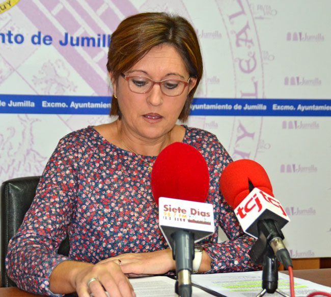 La alcaldesa considera que los presupuestos regionales para 2016 “perjudican a Jumilla”