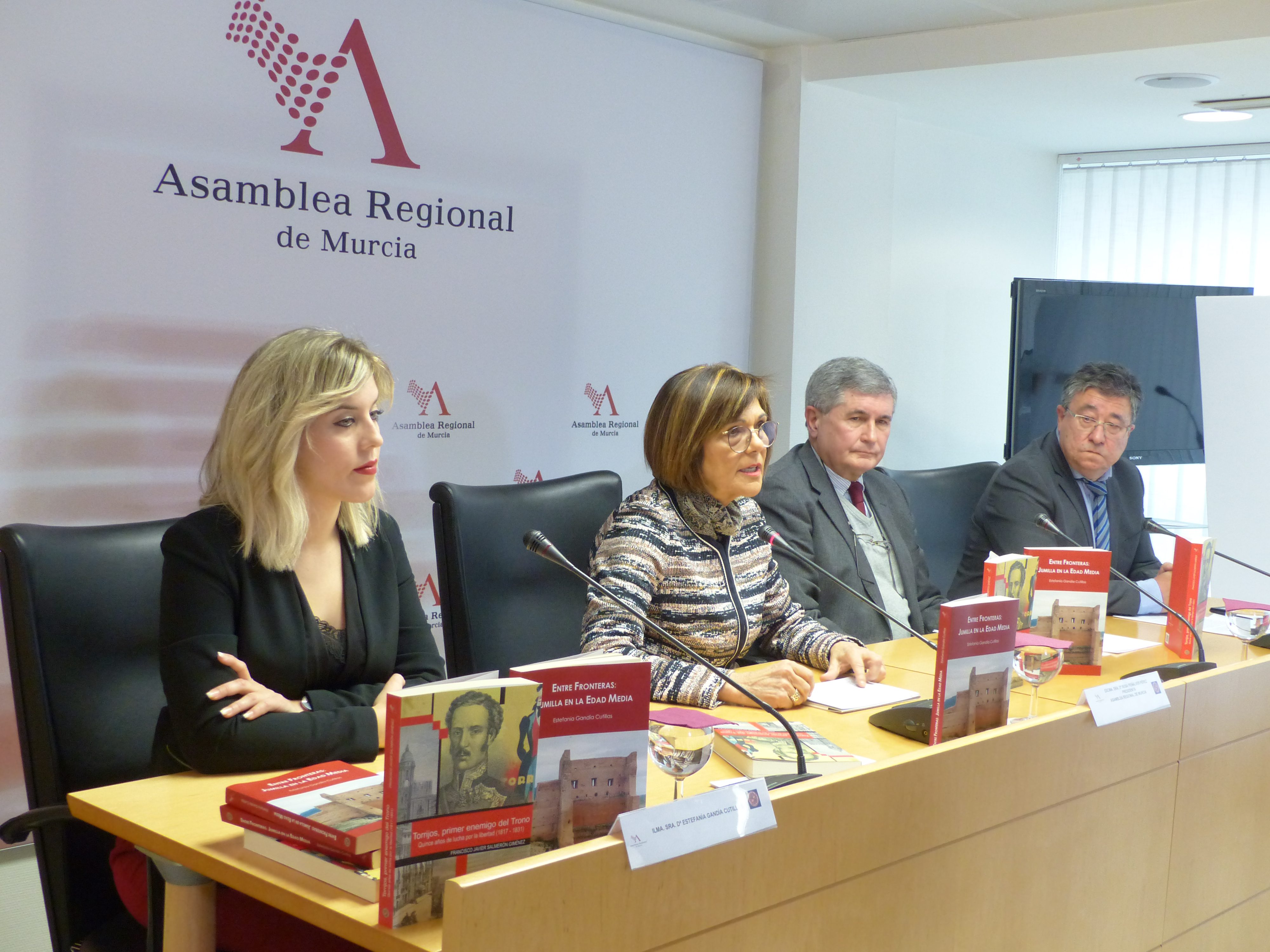 La Academia Alfonso X apoya la investigación histórica de Jumilla