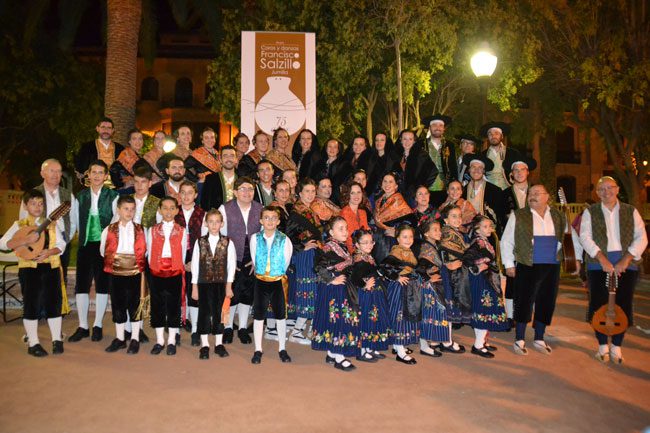 Coros y Danzas:  75 años de cultura y tradición