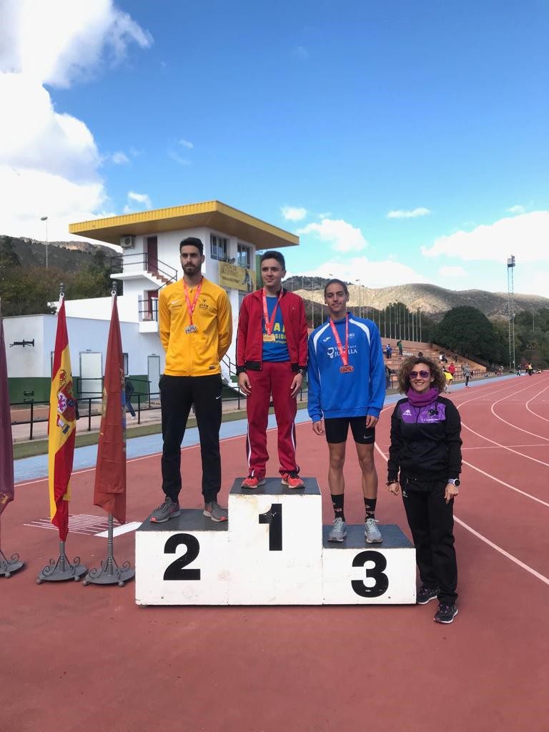 Cuatro metales en los Campeonatos Regionales de Lorca para los del Athletic Club Jumilla