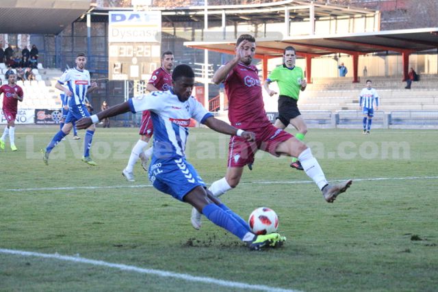 Un gris FC Jumilla se dejó los tres puntos en Talavera (2-0)