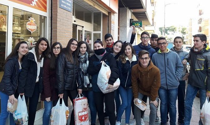 En Arzobanco, los alumnos del Arzobispo Lozano han llevado a cabo una campaña solidaria a beneficio de Cáritas