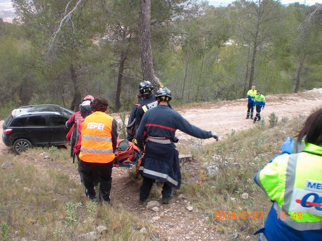 Rescate de de una persona en la Sierra del Carche termino municipal de Jumilla
