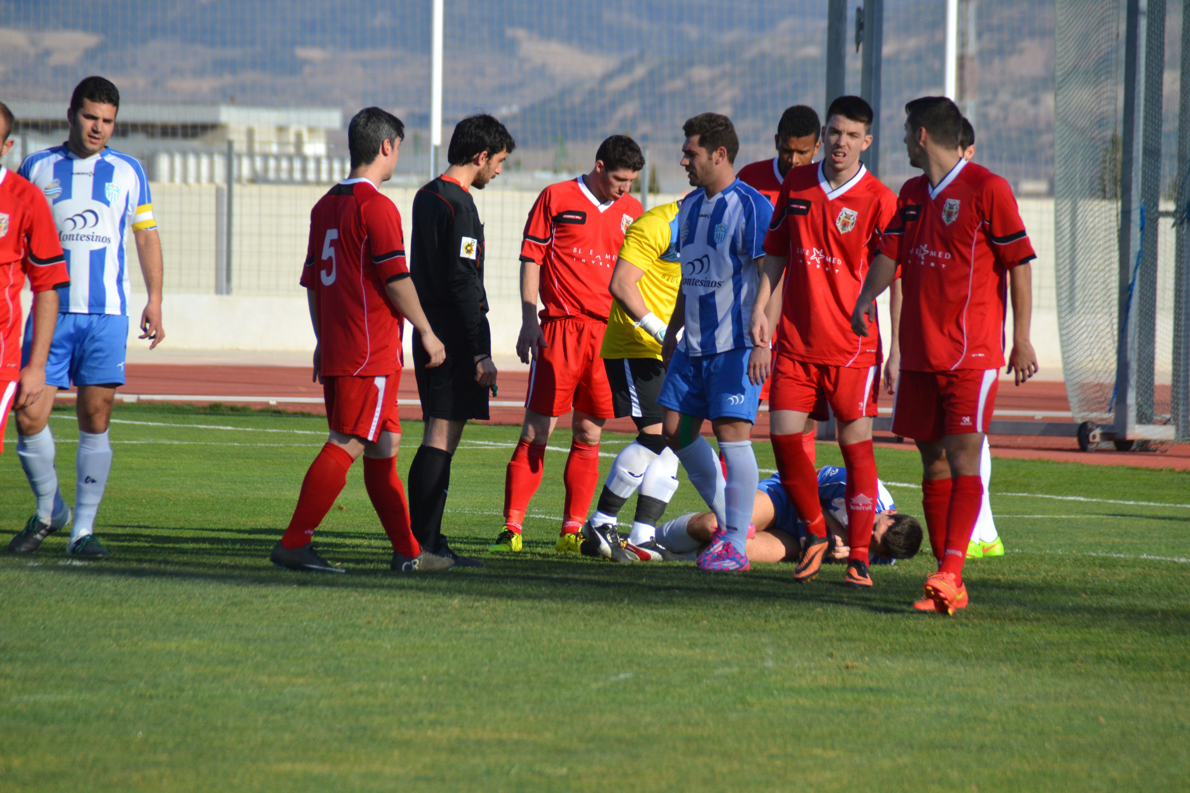 Empate a todo entre Jumilla CD y Mazarrón