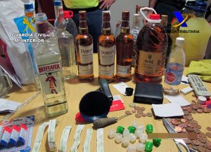 20161028-op-licor-alcohol-ilegal-gc-y-aeat-05