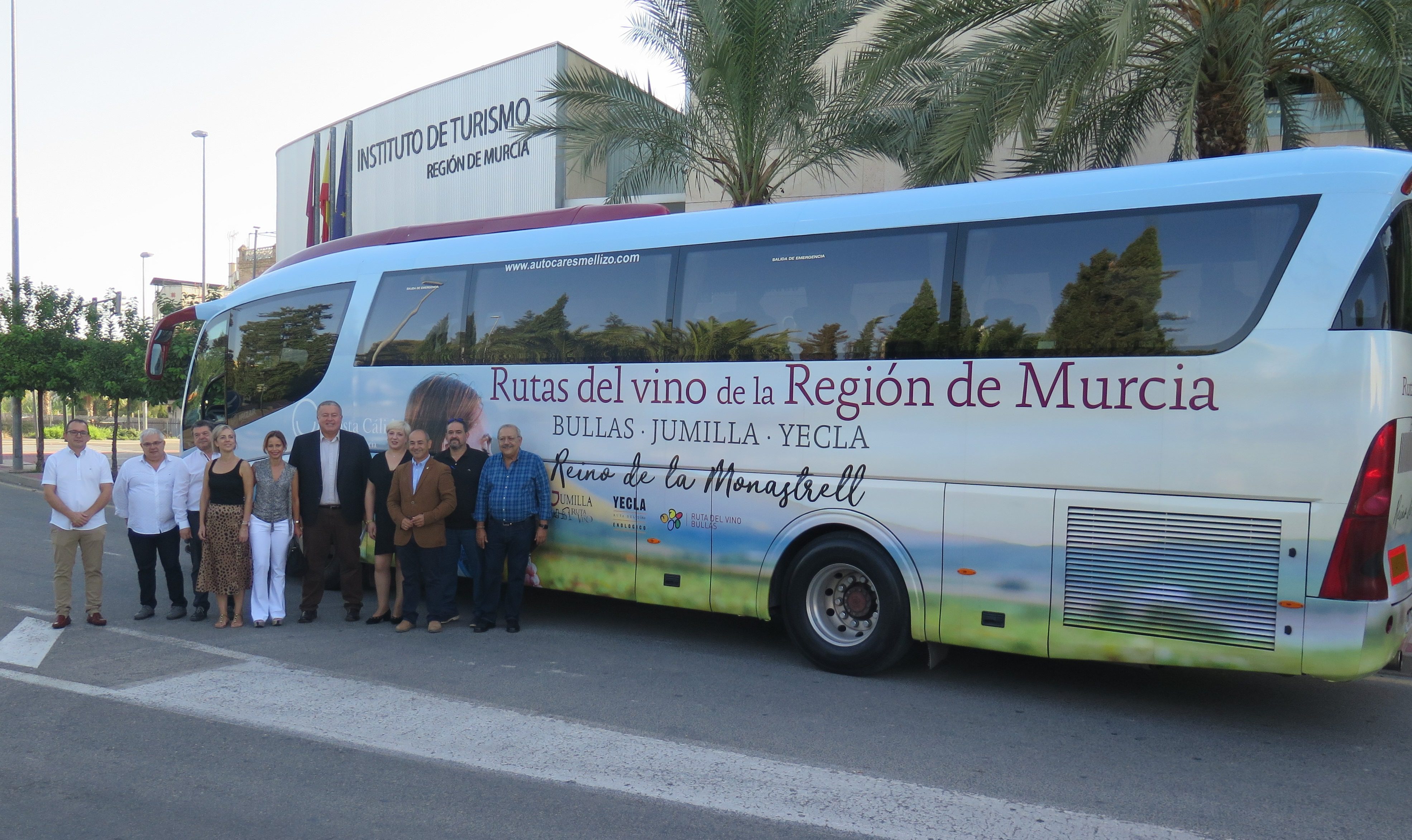 Este sábado se pone en marcha el ‘Bus del Vino’ que recorrerá la Región