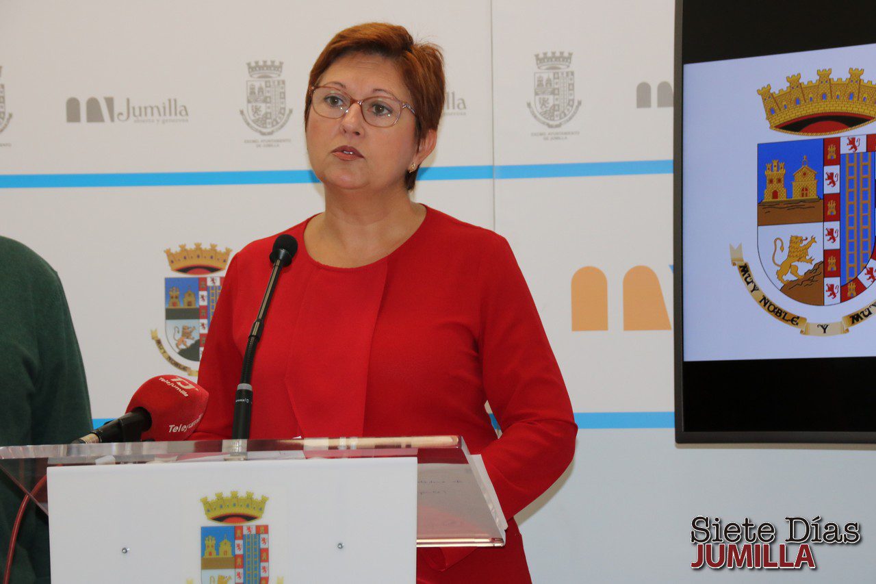 La alcaldesa informa de las medidas que se están tomando durante la crisis del coronavirus