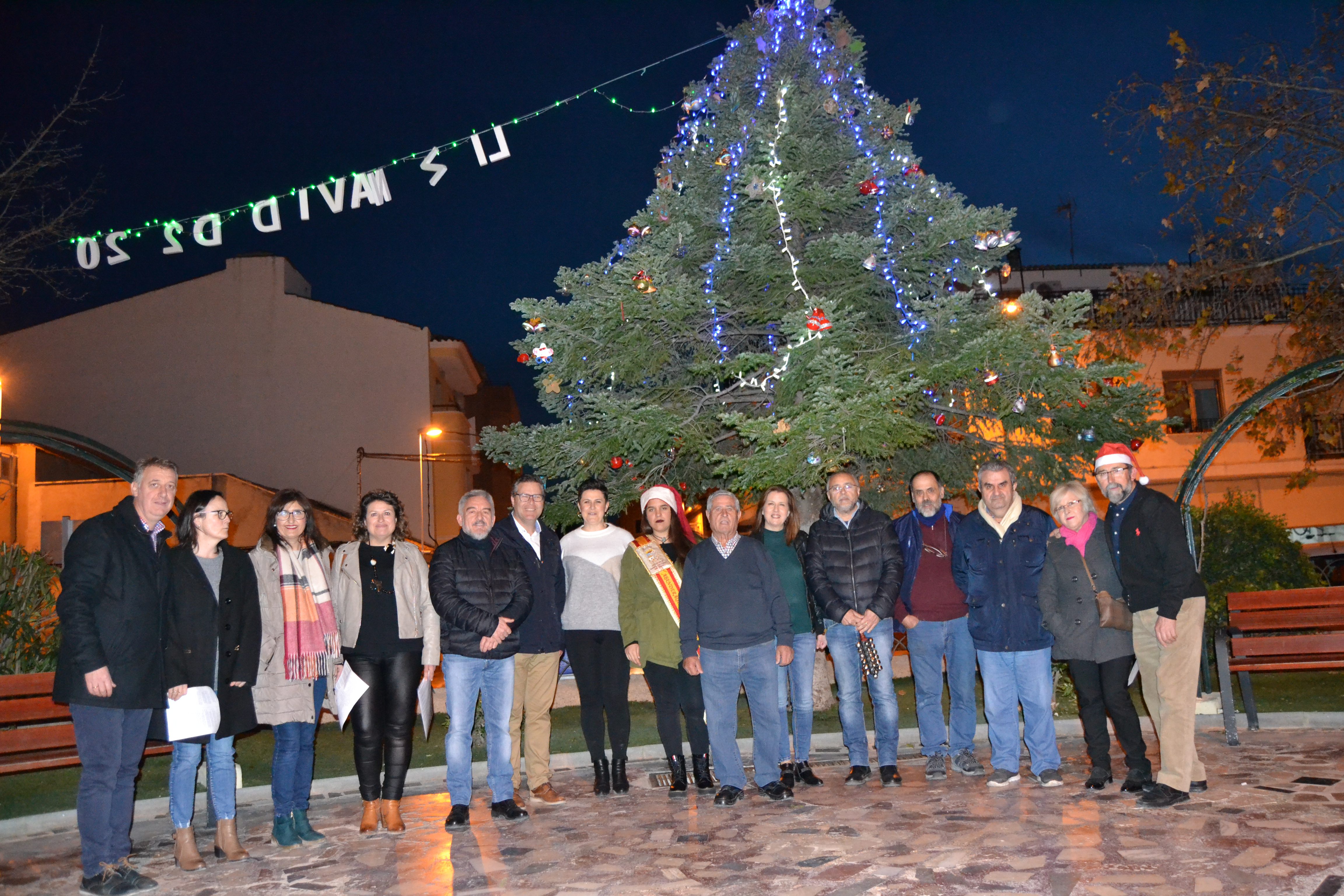 La Red de Asociaciones de Vecinos realizó su IV Ruta de Árboles de Navidad