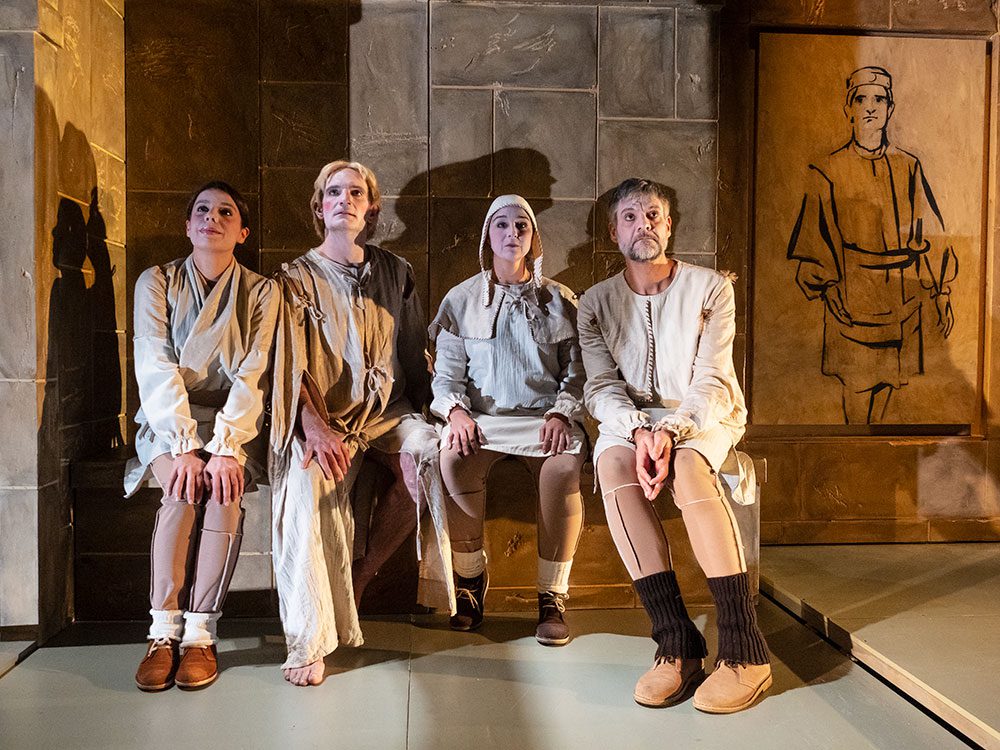 El “Enrique IV” de Luigi Pirandello visita el escenario del Teatro Vico