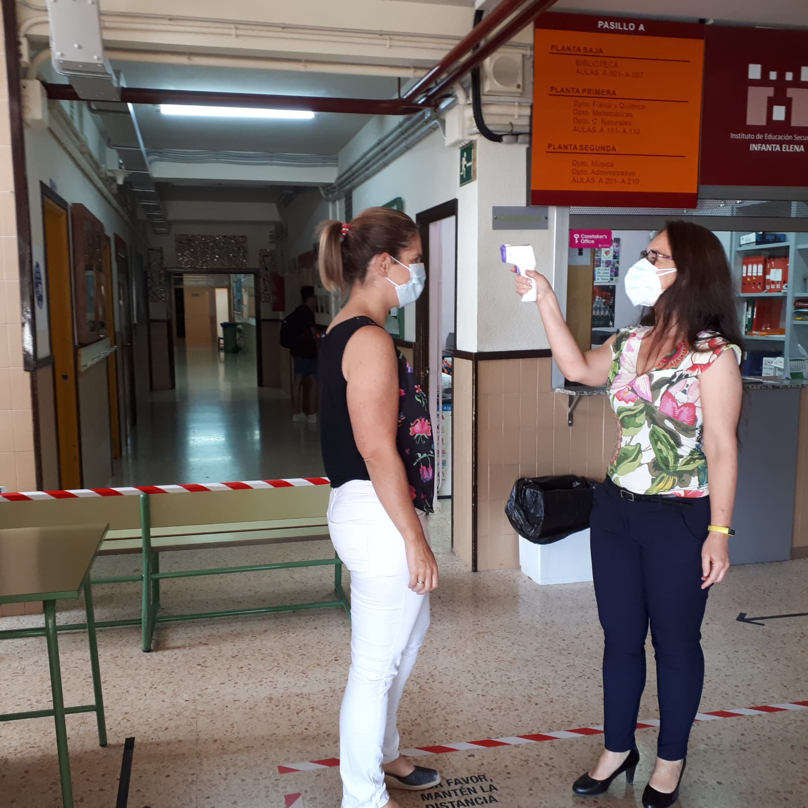 El IES Infanta Elena abre sus puertas a los alumnos para el refuerzo de EBAU
