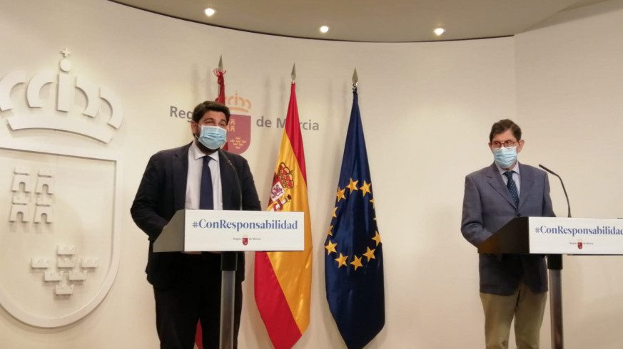 El uso de mascarilla ya es obligatorio en todo espacio público abierto o cerrado de la Región de Murcia “haya o no distancia de seguridad”