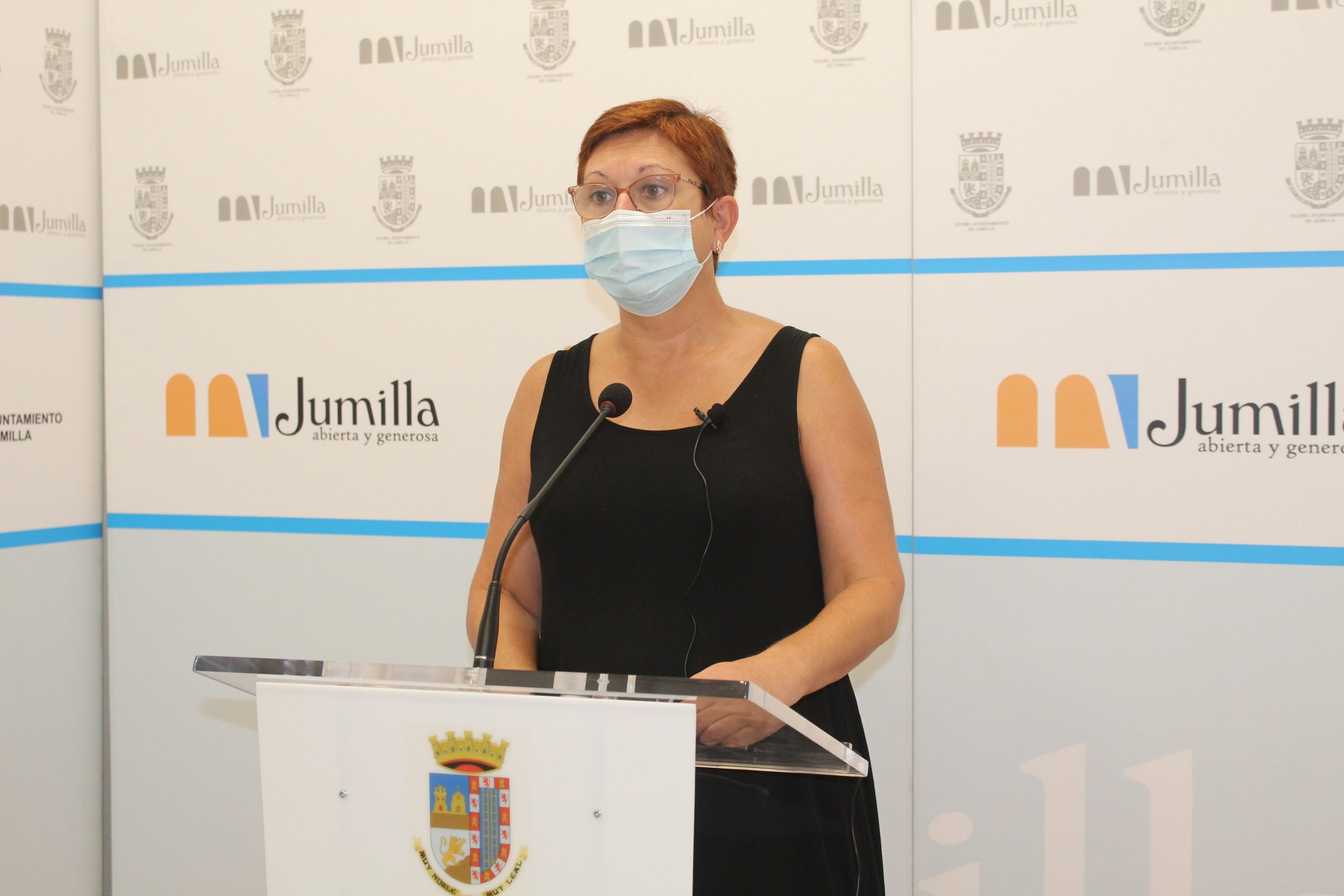 Juana Guardiola: » Los jumillanos somos capaces de salir de esta situación»