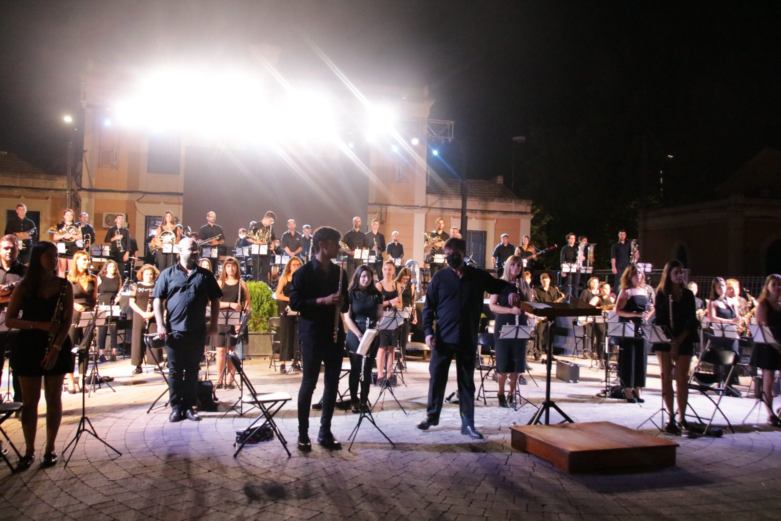 La Banda de la Asociación Amigos de la Música ofreció un concierto de música festera