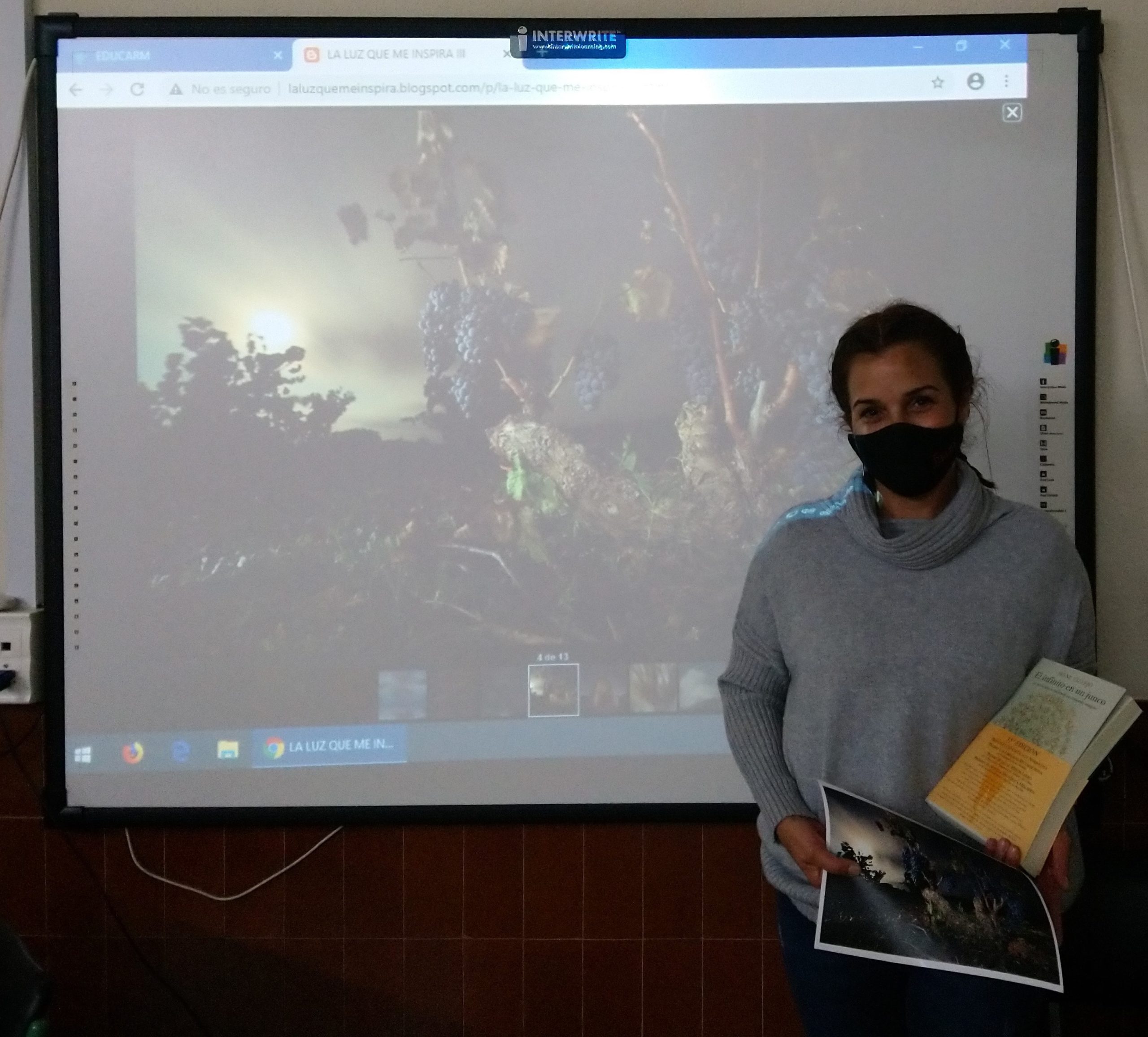 La Escuela de Adultos entrega los premios del certamen literario ‘La luz que me inspira’