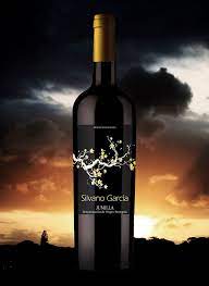 El vino Etiqueta Negra de Silvano García logra Gran Oro en un concurso irlandés